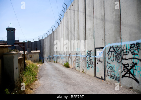 Die Westjordanland-Trennmauer in Bethlehem, Palästina, Nahost. Konflikt und Hass zwischen Palästina und Israel Stockfoto