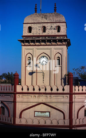 Clock Tower; Surat Municipal Corporation Building; Surat; Gujarat; Indien; Asien Stockfoto