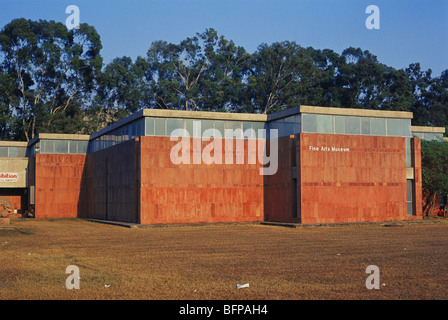 RHS 65492: Le Corbusier Architektur Kunstmuseum; Chandigarh-Universität; Chandigarh; Indien Stockfoto