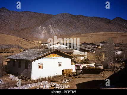 China, Yunnan, Zhongdian, tibetischen Stil Häuser dienen Songzalin Kloster-Gemeinschaft Stockfoto