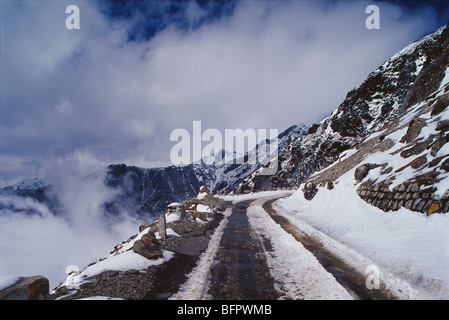 AAD 66554: Sela Pass 14000 FT; Arunachal Pradesh; Indien Stockfoto