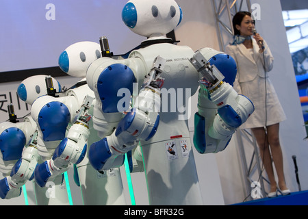 "Motoman" Roboter produziert von Yaskawa, auf der International Robot Exhibition 2009 in Tokio, Japan. Stockfoto