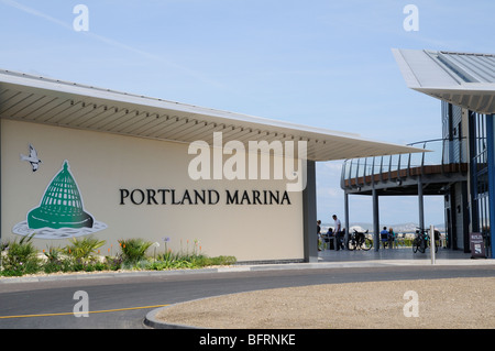 Portland Marina eine nautische Entwicklung von Dean & Reddyhoff Firma in Dorset Südengland Stockfoto