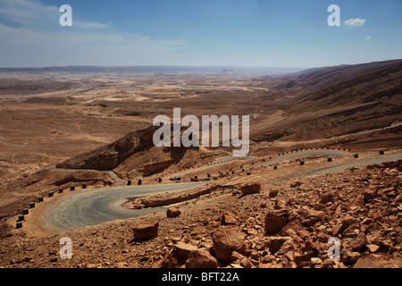 Straße in der Wüste Negev, Israel Stockfoto