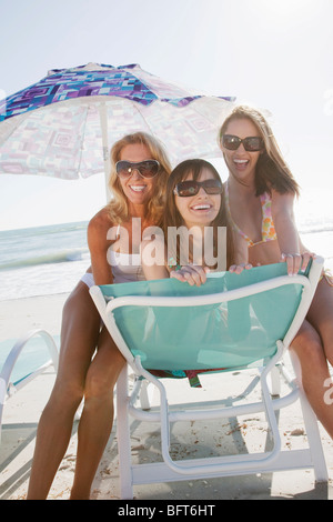 Frauen am Strand, Florida, USA Stockfoto