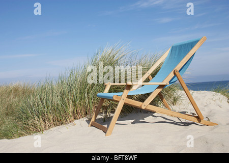 Butterfly Chair am Strand, Vorupoer, Jylland, Dänemark Stockfoto