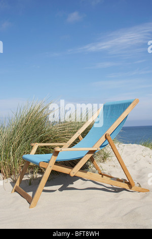 Butterfly Chair am Strand, Vorupoer, Jylland, Dänemark Stockfoto