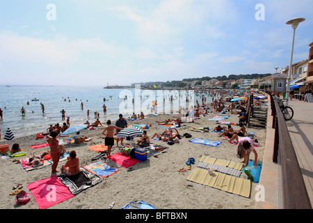 Der Strand von Saint-Cyr-Sur-Mer in der Nähe von Bandol Stockfoto