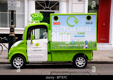 Mobile elektrische recycling van in London Street England UK Stockfoto