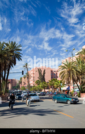 Avenue Yacoub el Mansour, Gueliz, Marrakesch, Marokko Stockfoto