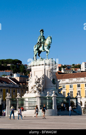 Statue von König José ich, von Machado de Castro (1775), Praça Comércio (Commerce Square), Lissabon, Portugal, Europa Stockfoto