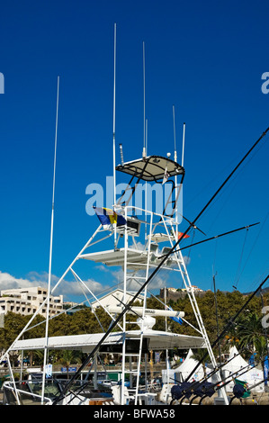 Detail zeigt Flybridge auf dem in Funchal verankerten Fischerboot Harbour Marina Madeira Portugal EU Europa Stockfoto