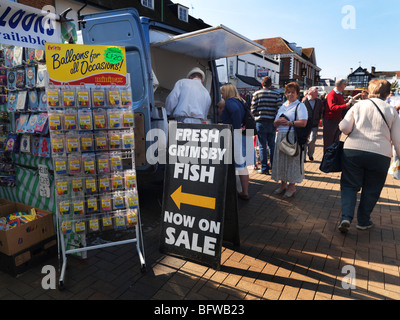 Stände auf Epsom Markt Samstag Epsom Surrey Stockfoto