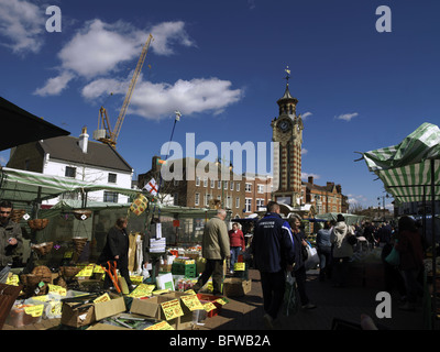 Stände auf Epsom Markt Samstag Epsom Surrey Stockfoto