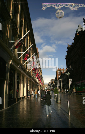 Stadt in Glasgow, Schottland. Das House of Fraser Kaufhaus Shop Fassade in Glasgow Buchanan Street zu Weihnachten. Stockfoto