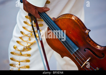 Mariachi-Spieler beim Festival von Saint Cecilia im Plaza Garibaldi-Mexiko-Stadt Stockfoto