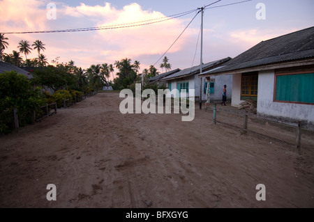 Dorf-Szene, Kei Kecil (Kai Inselchen), Teil von den Molukken, Indonesien. Stockfoto