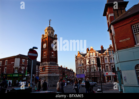 Crouch End Uhrturm, Crouch End Broadway, London Stockfoto