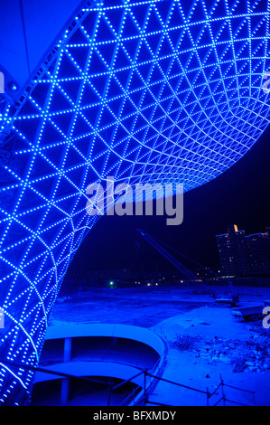 Lichter im Pavillon über dem Haupteingang zur Expo 2010 in Shanghai.15-Oct-2009 getestet Stockfoto