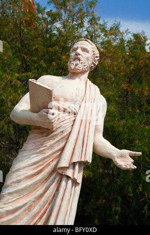 Statue in Bodrum Türkei Herodot oder Herodot von Halikarnassos ein griechischer Historiker, bekannt als der Vater der Geschichte Stockfoto