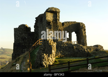 Die verfallenen Kendal Castle am Rande des Lake District in Cumbria, Vereinigtes Königreich. Stockfoto