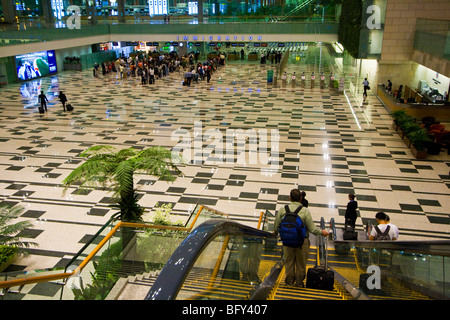 Zum internationalen Flughafen Changi in Singapur Stockfoto