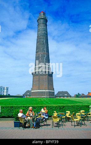 die so genannten neuen Leuchtturm auf der Insel Borkum, Ostfriesland, Niedersachsen, Norddeutschland Stockfoto