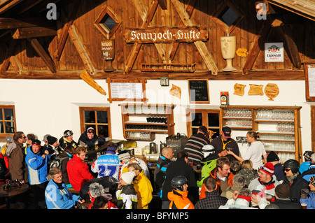 Kreuzjoch-Hütte, Skihütte, Skigebiet Schlick 2000, Stubaital, Österreich, Europa Stockfoto