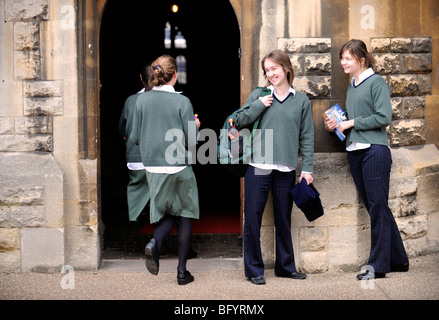 Mädchen am Cheltenham Ladies' College Gloucestershire UK Stockfoto