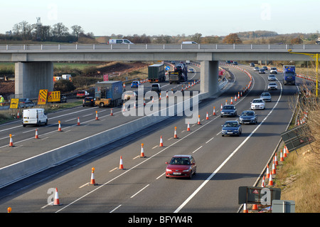 M40 Autobahn in Longbridge Verkehrsinsel Umbau, Warwickshire, England, UK Stockfoto