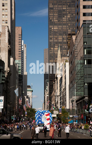 Hispanische Parade, Fifth Avenue, New York Stockfoto