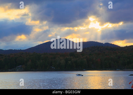 Gegenüber dem Hotel Adirondack, langer See, Adirondacks, New York Stockfoto