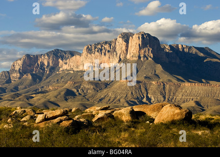 Guadalupe Peak und El Capitan, Guadalupe Mountains, TX Stockfoto