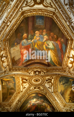 Spainsih Barock Sytle Kapelle Dach der Kathedrale Amalfi, Italien Stockfoto