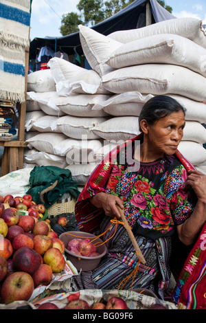 Freitagsmarkt in Solola Guatemala. Stockfoto