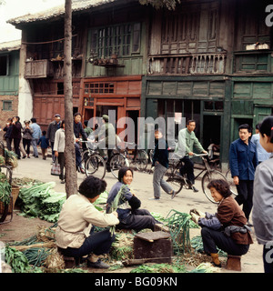 Grüne Geschäftshäusern, fotografiert im Jahr 1974, jetzt verschwinden, in Kunming, Yunnan, China, Asien Stockfoto