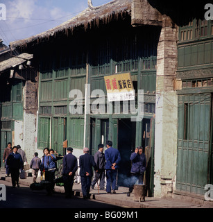 Grün Shophouses 1974 fotografiert jetzt verschwinden, in Kunming, Yunnan, China, Asien Stockfoto