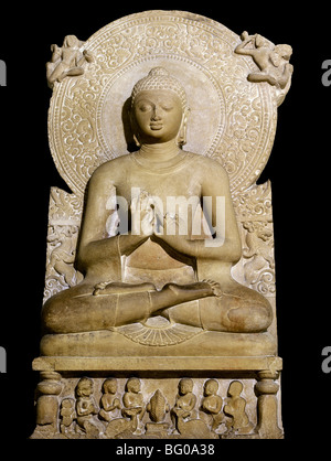 Buddha Skulptur aus der Gupta-Zeit im 5. Jahrhundert von Sarnath Museum, Uttar Pradash, Indien, Asien Stockfoto