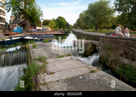 Fluss Cam bei Scudamore Werft im Zentrum von Cambridge Stockfoto