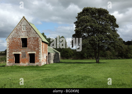 Seagram's Farm im verlassenen Dorf Imber. Jetzt ein militärisches Trainingsgebiet auf der Salisbury Plain, Wiltshire, England, Großbritannien Stockfoto