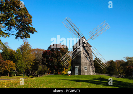 Alte Windmühle Haken, East Hampton, Hamptons, Long Island, New York State, Vereinigten Staaten von Amerika, Nordamerika Stockfoto