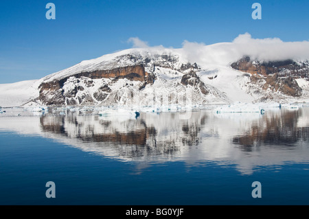 Reflexionen, braune Bluff, antarktische Halbinsel, Antarktis, Polarregionen Stockfoto