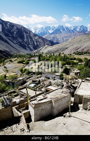 Blick auf Hemis Dorf, Ladakh, indischen Himalaya. Stockfoto