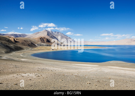 Dorf von Korzok liegt auf 4500 m Höhe am See Tsomoriri im Himalaya-Gebirge, Ladakh, Indien. Stockfoto