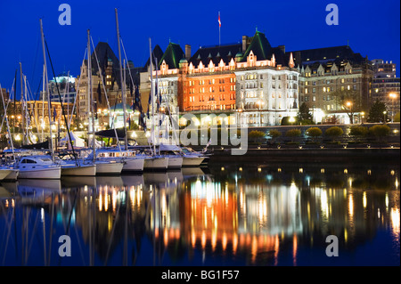 Fairmont Empress Hotel, James Bay Innenhafen, Victoria, Vancouver Island, British Columbia, Kanada, Nordamerika Stockfoto