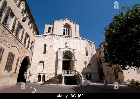 Kathedrale von Notre-Dame-du-Puy, Grasse, Alpes-Maritimes, Provence, Frankreich, Europa Stockfoto