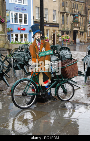 Werbung Board für Heaphys Café Glastonbury Marktplatz Somerset England Stockfoto