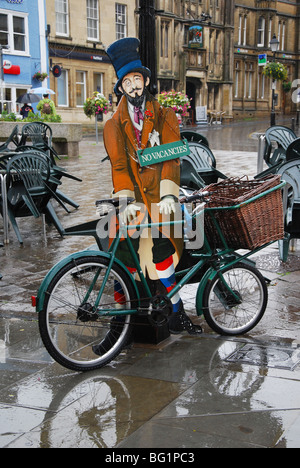 Werbung Board für Heaphys Café Glastonbury Marktplatz Somerset England Stockfoto