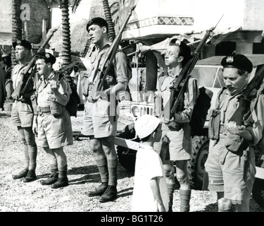 ICH NUR ARSKED! 1958 Columbia Film mit richtigen Alfie Bass, Charles Hawtrey und Bernard Bresslaw Stockfoto