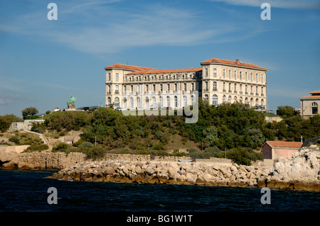 Palais du Pharo oder c19th Pharo Palace gebaut von Napoléon III mit Blick auf den Old Port & Bay, Marseille oder Marseille, Frankreich Stockfoto